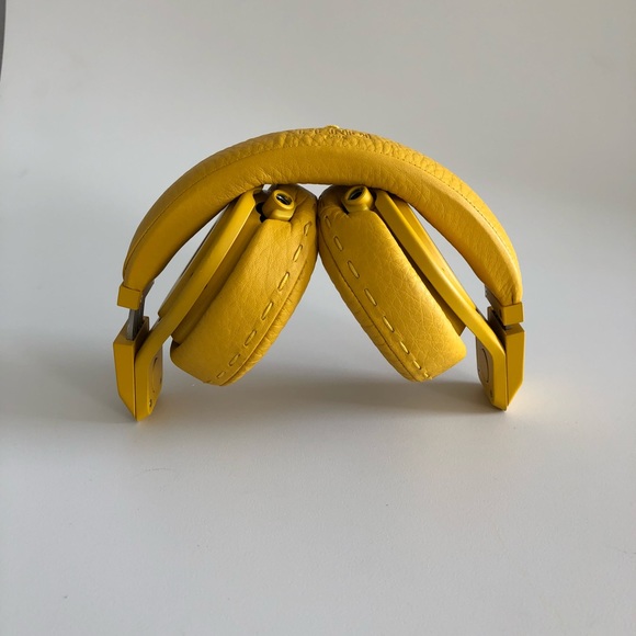 Fendi x Beats by Dre Headphones - Picture 3 of 5